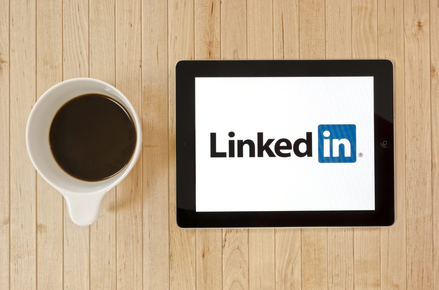 iOffice's Guide To LinkedIn Features Image