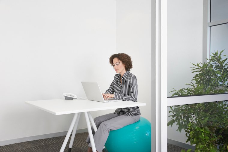 workplace-design-exercise-ball